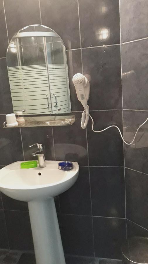 קבריאטי Green Hotel מראה חיצוני תמונה